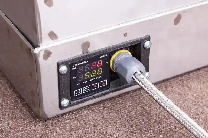 EZS Electric Whelping Box w/ Digital Therm. 22X30