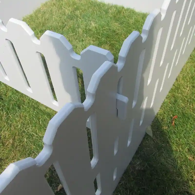 Play Pen-Plastic Picket 24x96x96