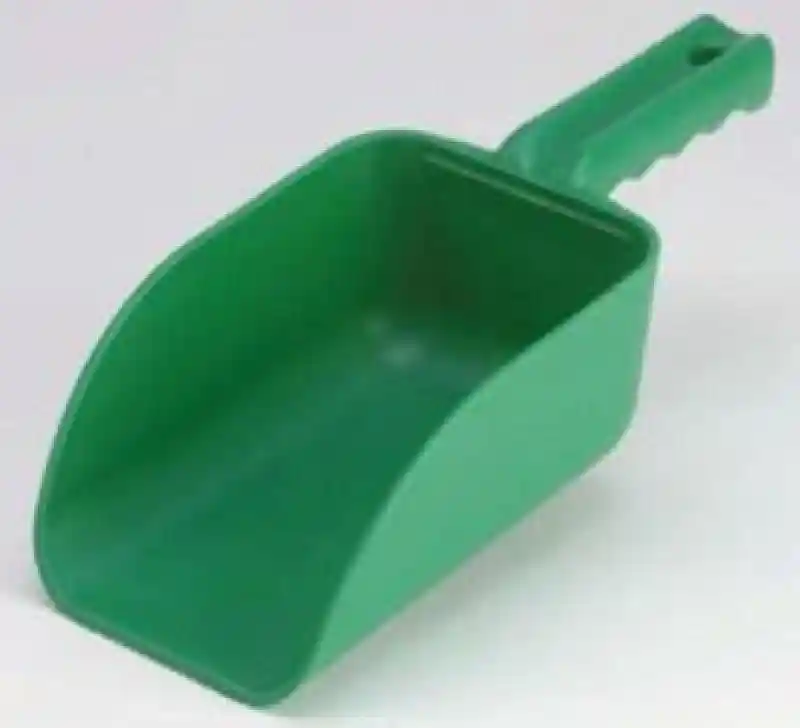 Large Scoop - 82 ounce Green 82 OZ